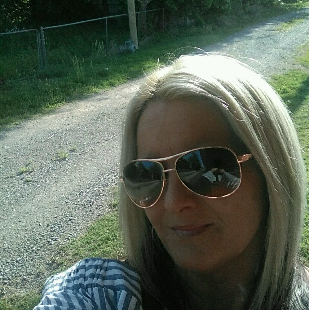 Meet your Posher, Amy